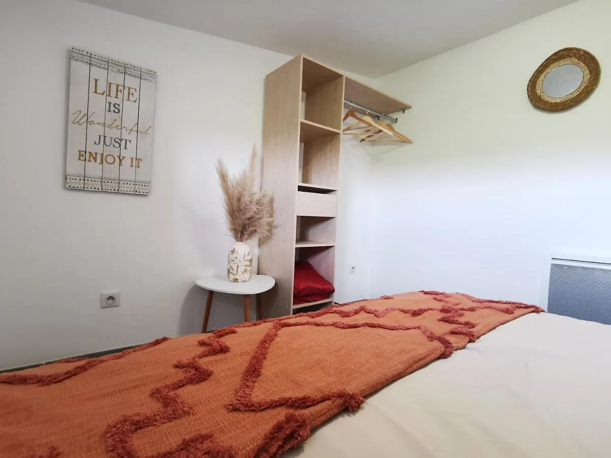 Maison De Vacances L'Hote Champetre Campagne Arlesienne Διαμέρισμα 0*, Αρλ Γαλλία