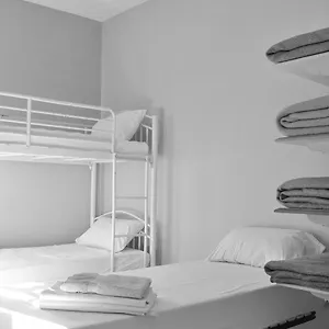 L'auberge Du Pelerin Et Du Voyageur Hostal